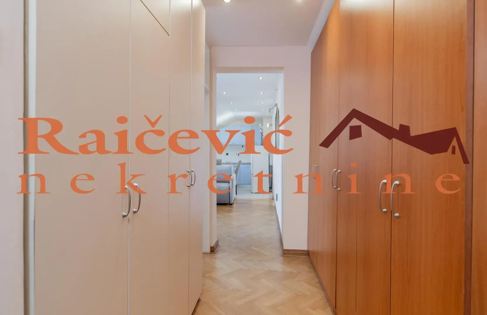 Rent, three bedroom apartment, 83m², Stari Grad, Beograd