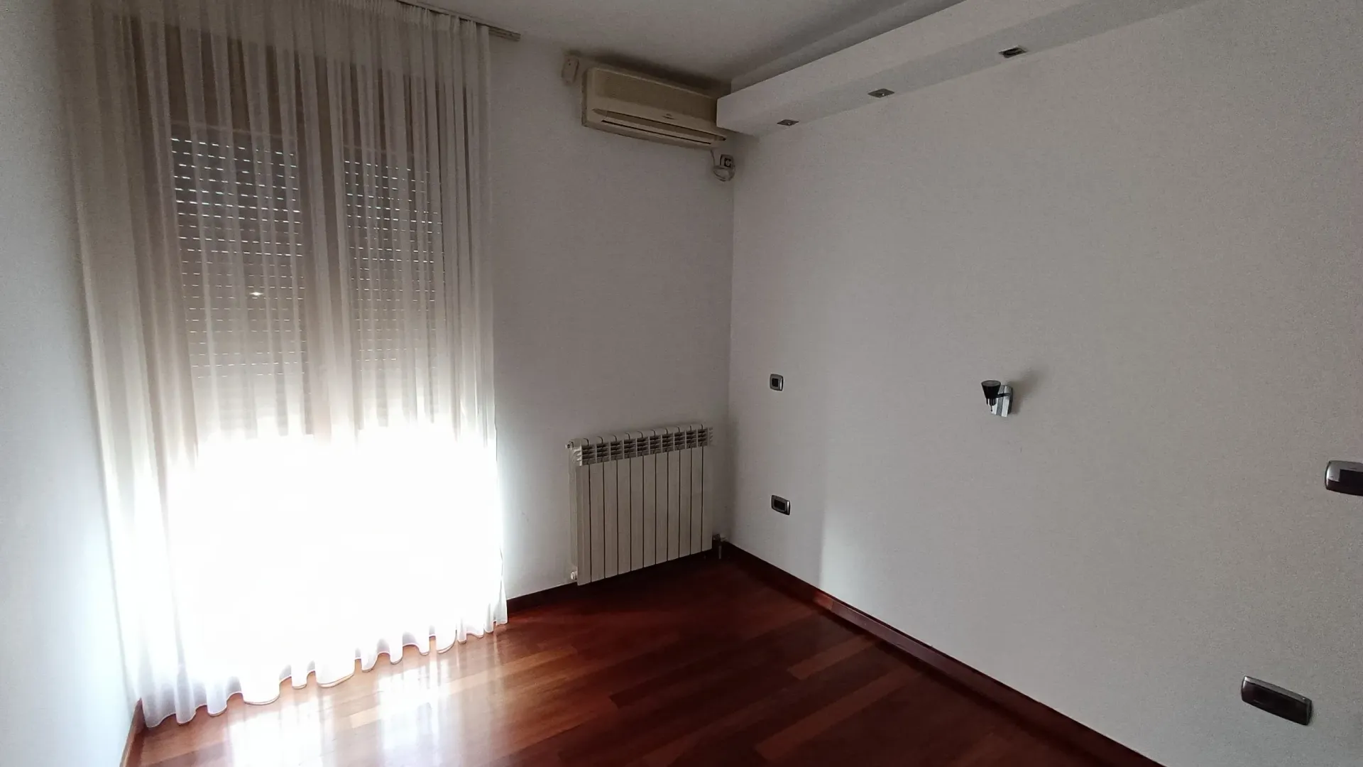 Prodaja, dvosoban stan, 94m², Preko Morače, Podgorica