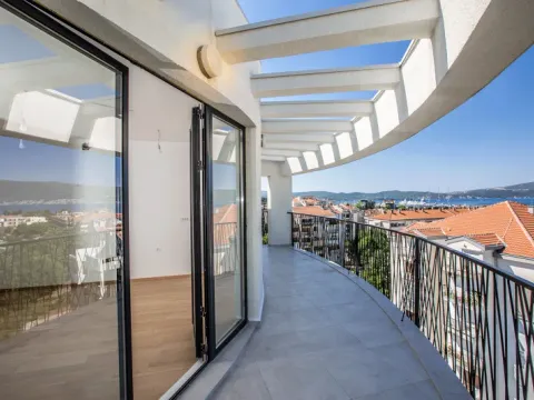 Sale, three bedroom apartment, 143m², Tivat, Crna Gora - image 3