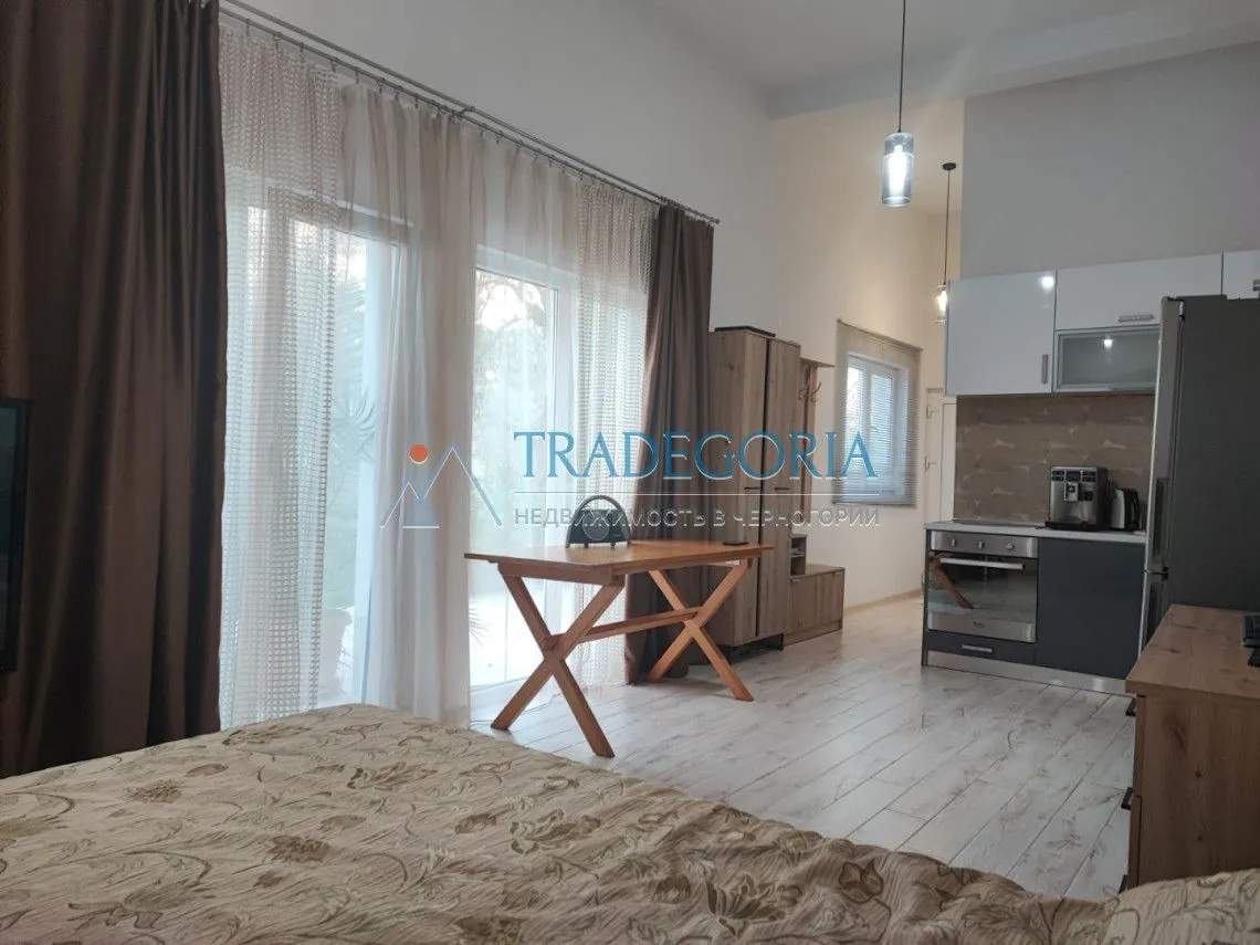 Prodaja, kuća, 350m², Bar, Crna Gora