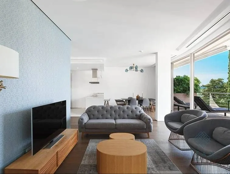 Sale, two bedroom apartment, 178m², Dukley Gardens, Budva