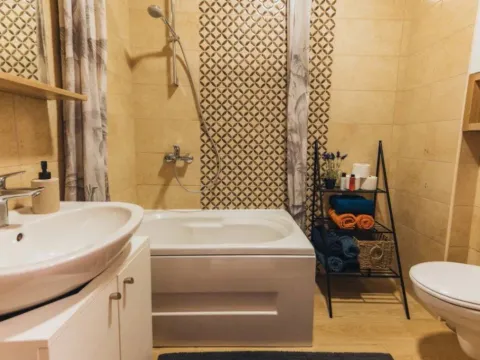 Izdavanje, dvosoban stan, 67m², Blok 9, Podgorica - image 7