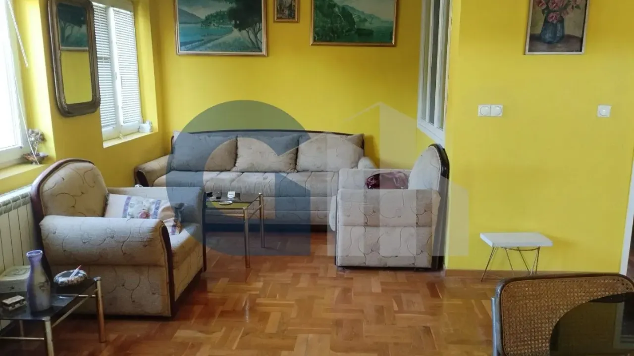 Prodaja, trosoban stan, 70m², Karaburma, Palilula Sve Podlokacije