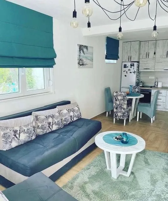 Rent, studio apartment, 35m², Gradiošnica, Tivat