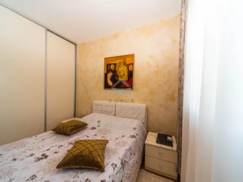 Sale, two bedroom apartment, 70m², Stari Aerodrom, Podgorica - image 8