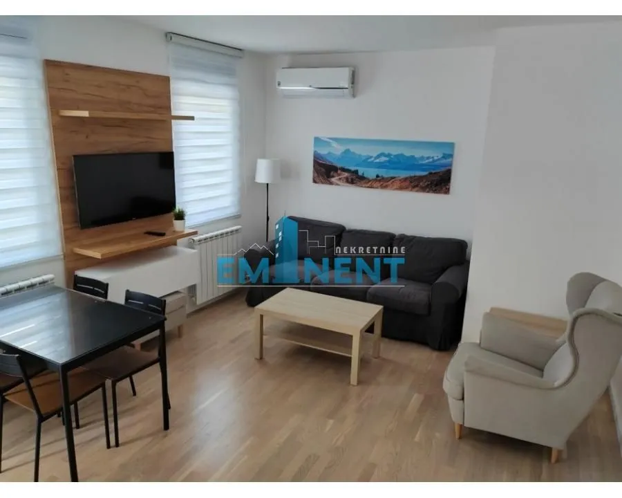 Izdavanje, dvosoban stan, 49m², Crveni Krst, Beograd