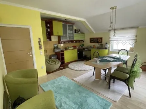 Izdavanje, kuća, 399m², Veternik, Novi Sad Sve Podlokacije - image 8