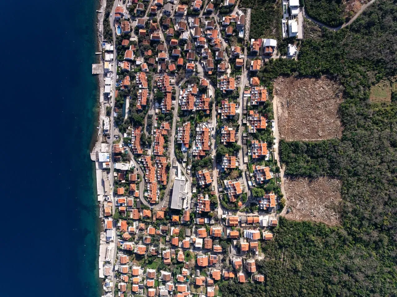 Prodaja, plac, 9748m², Krašići, Tivat