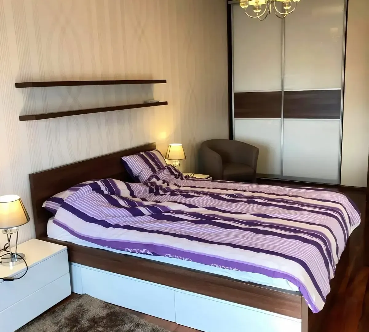 Prodaja, dvosoban stan, 79m², Centar, Podgorica