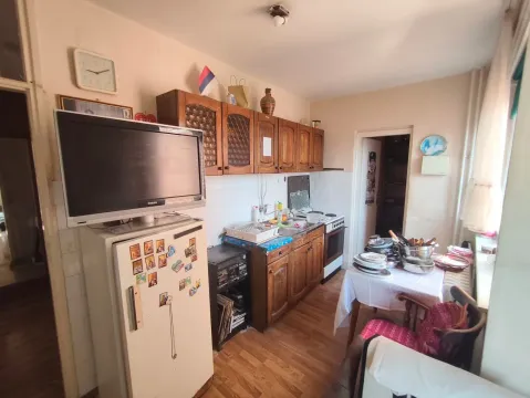 Prodaja, dvosoban stan, 59m², Centar, Loznica - image 8