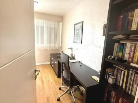 Prodaja, stan, 140m², Voždovac Sve Podlokacije, Beograd - image 10