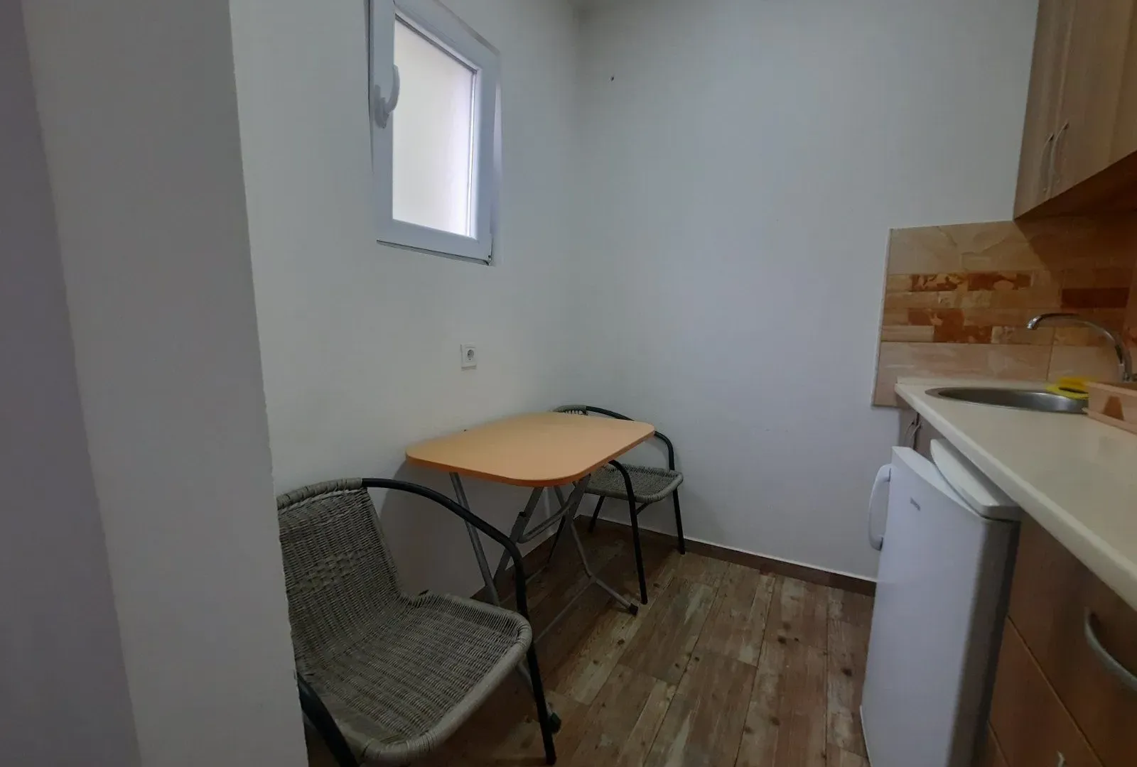 Rent, studio apartment, 25m², Ilino, Bar