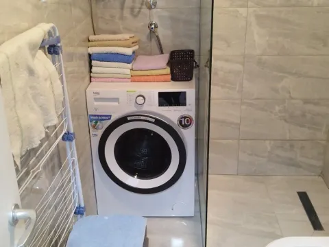 Izdavanje, jednosoban stan, 36m², Stari Aerodrom, Podgorica - image 4