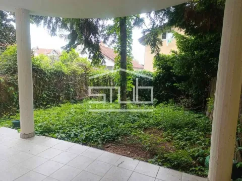 Izdavanje, kuća, 200m², Filmski Grad, Beograd - image 4