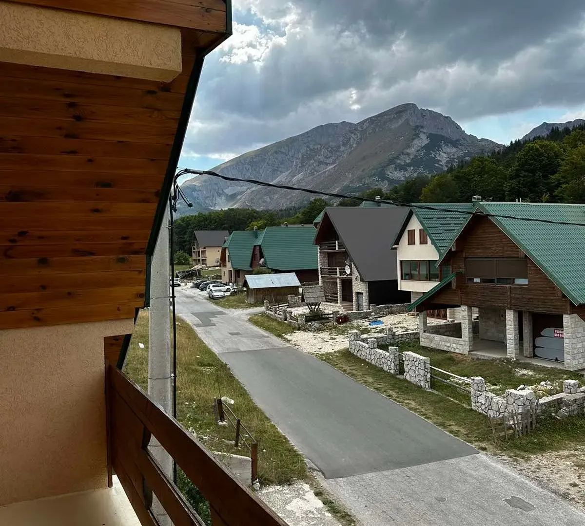 Prodaja, kuća, 200m², Žabljak, Crna Gora
