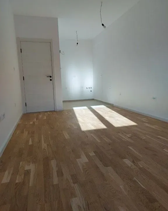 Sale, one bedroom apartment, 41m², Stari Aerodrom, Podgorica