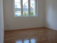 Izdavanje, dvosoban stan, 57m², Centar, Podgorica - image 6