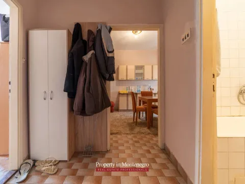 Prodaja, jednosoban stan, 42m², Perast, Kotor - image 10