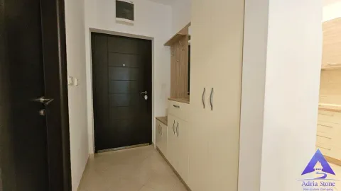 Izdavanje, jednosoban stan, 43m², Lazi, Budva - image 13