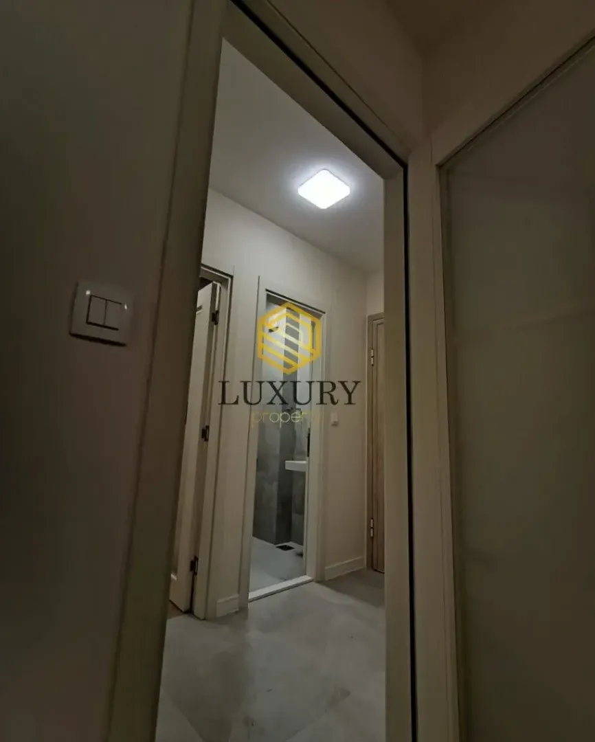 Izdavanje, dvosoban stan, 69m², Central Point, Podgorica
