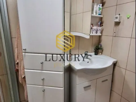 Izdavanje, jednosoban stan, 45m², Stari Aerodrom, Podgorica - image 2