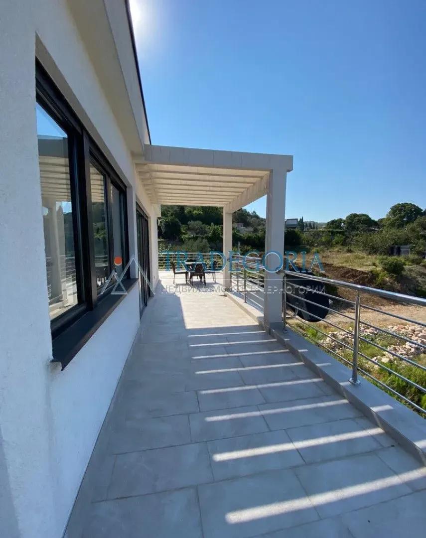 Prodaja, kuća, 300m², Bar, Crna Gora