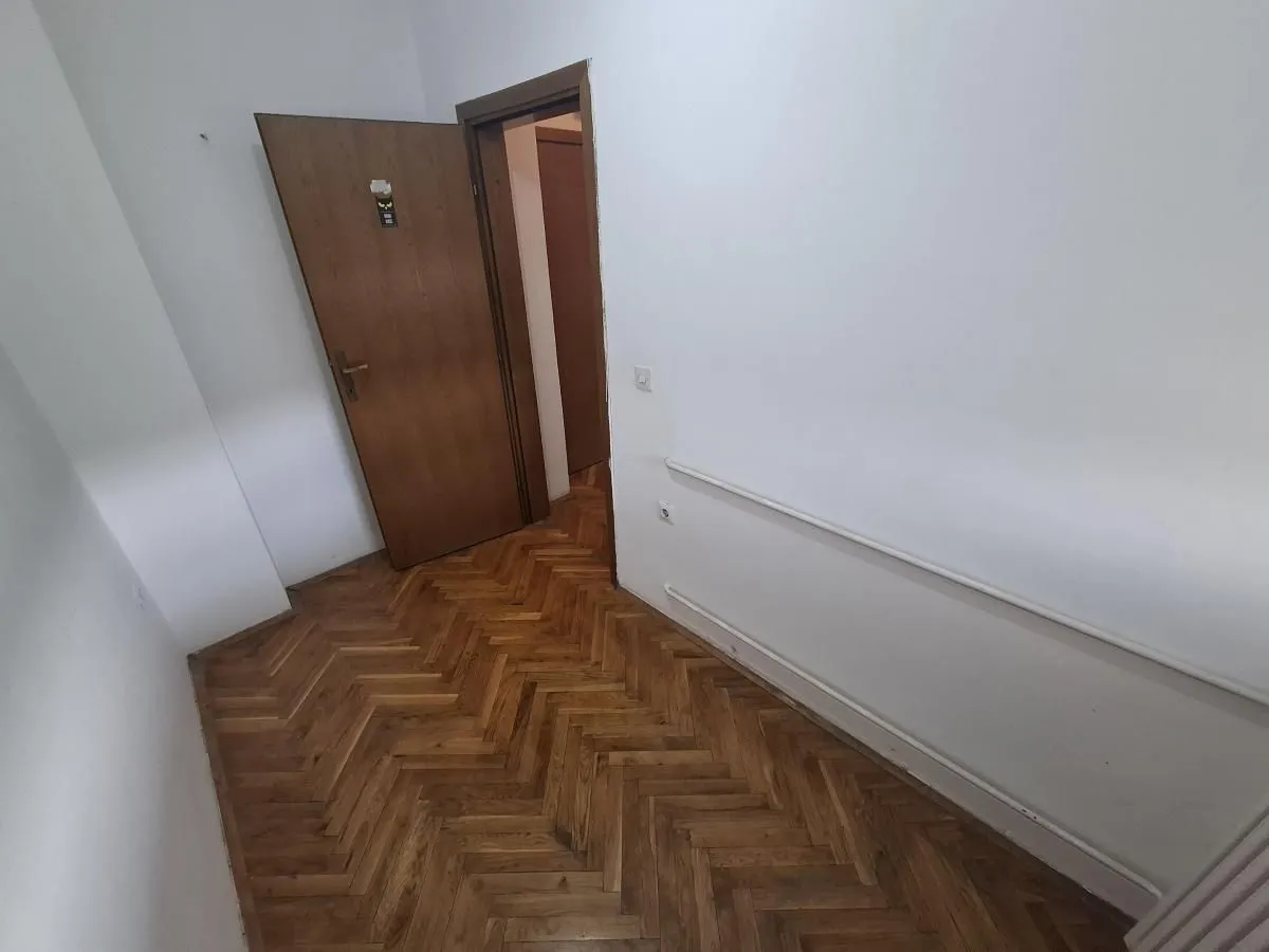 Izdavanje, jednosoban stan, 32m², Novo naselje, Novi Sad