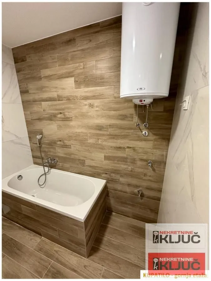 Prodaja, četvorosoban stan, 113m², Telep, Novi Sad Sve Podlokacije