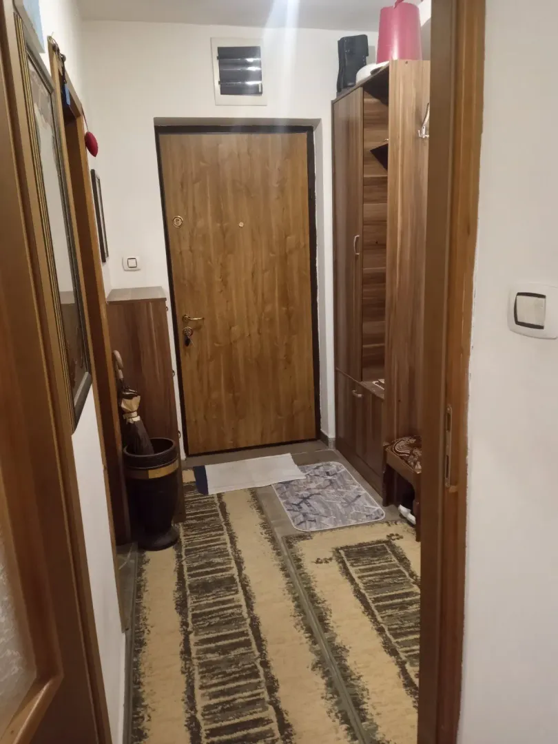 Izdavanje, dvosoban stan, 50m², Ljubović, Podgorica