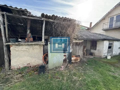 Sale, house, 77m², Ćuprija, Srbija - image 3