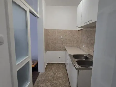 Rent, two bedroom apartment, 38m², Grbavica, Novi Sad Sve Podlokacije - image 2