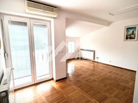 Rent, office space, 225m², Salajka, Novi Sad Sve Podlokacije - image 4