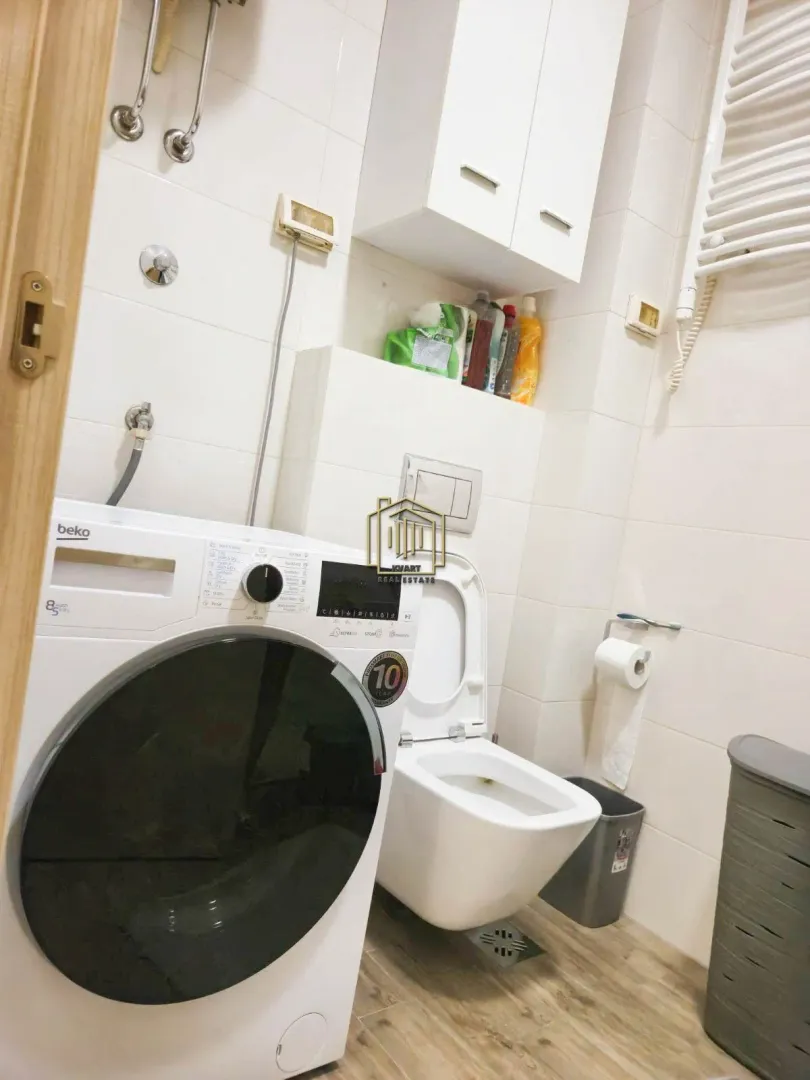 Izdavanje, jednosoban stan, 48m², City Kvart, Podgorica