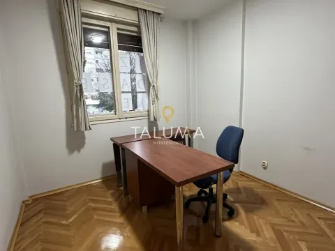 Izdavanje, poslovni prostor, 60m², Preko Morače, Podgorica - image 4