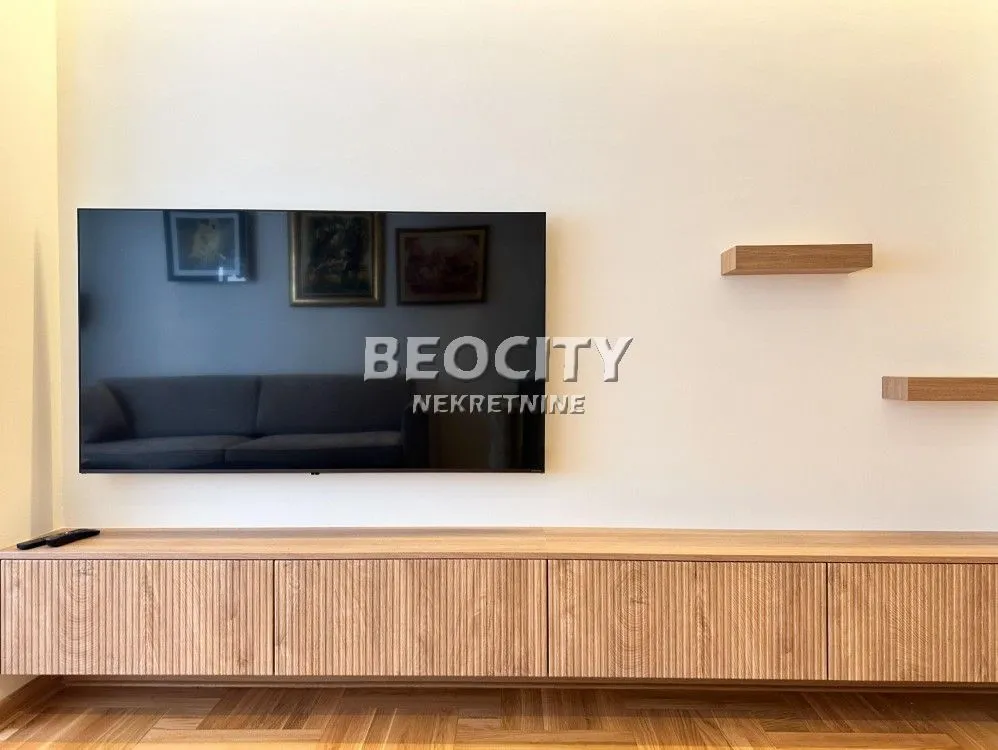 Izdavanje, četvorosoban stan, 95m², Crveni Krst, Beograd