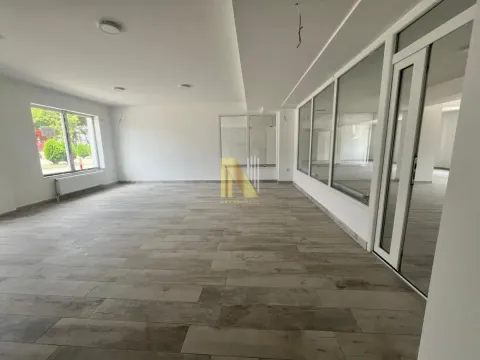Sale, office space, 304m², Nova Pazova, Stara Pazova - image 11