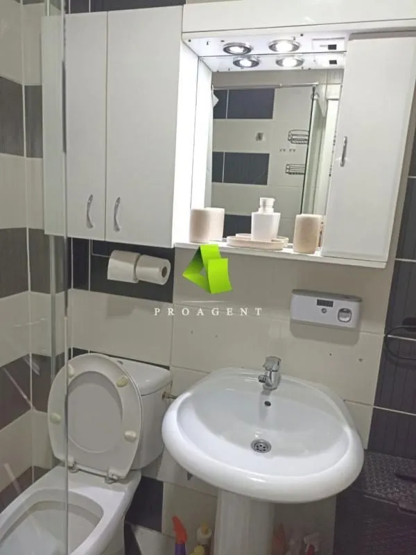 Rent, two bedroom apartment, 70m², Medijana, Niš