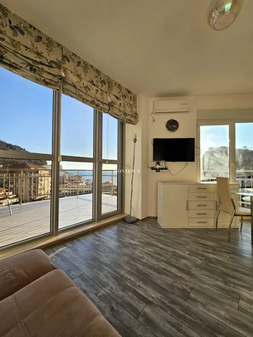 Rent, two bedroom apartment, 79m², Rafailovići, Budva