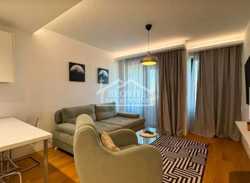 Rent, one bedroom apartment, 41m², Novi Beograd Sve Podlokacije, Beograd
