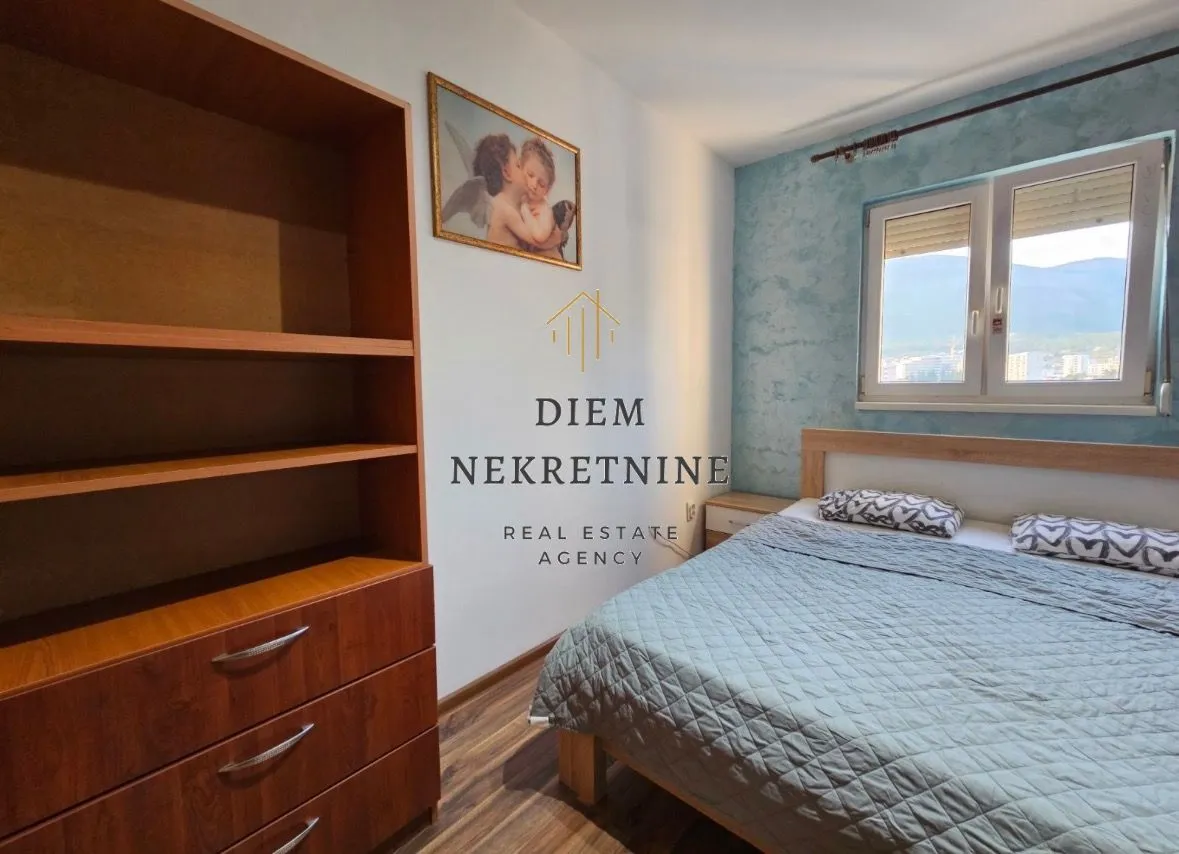 Izdavanje, jednosoban stan, 50m², Centar, Bar