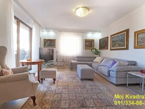 Sale, four bedroom apartment, 160m², Kalenić Pijaca, Vračar Sve Podlokacije
