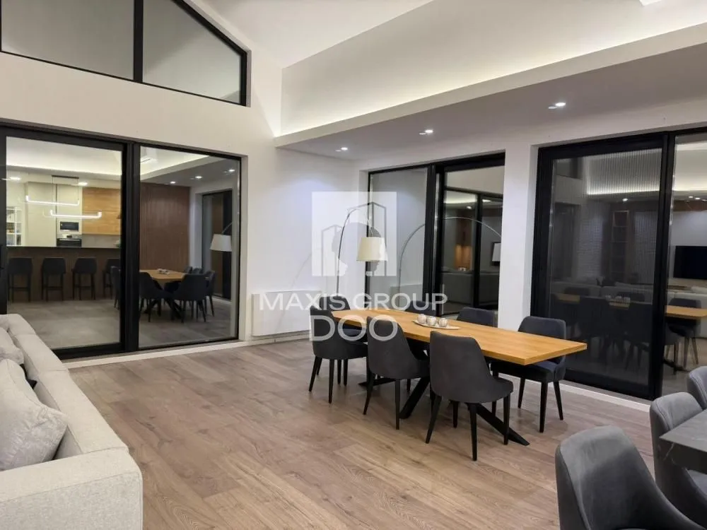 Izdavanje, kuća, 290m², Kaludjerica, Grocka