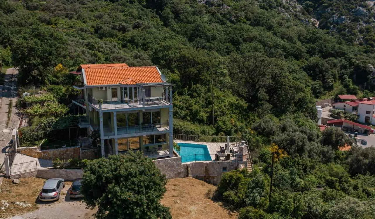 Sale, house, 274m², Buljarica, Budva