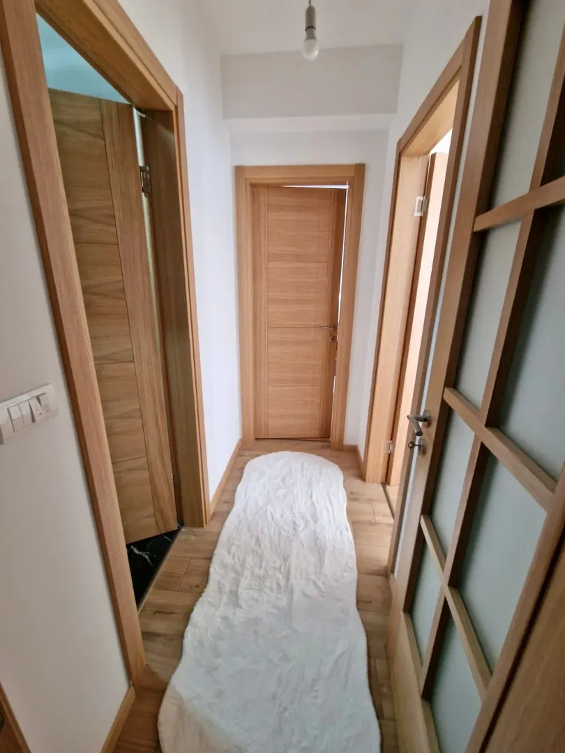 Izdavanje, dvosoban stan, 67m², Zabjelo, Podgorica