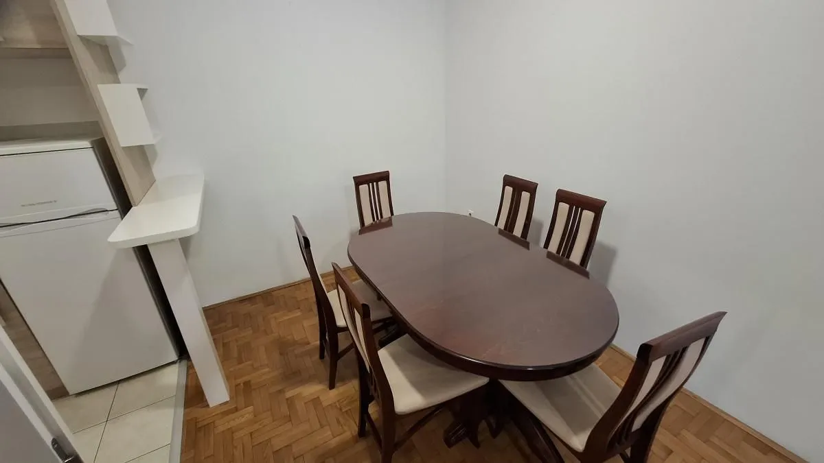 Prodaja, dvosoban stan, 68m², Centar, Novi Sad