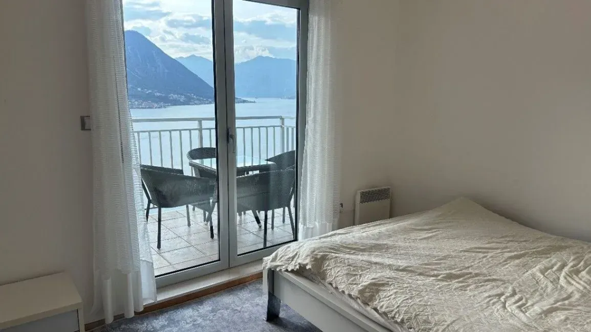 Prodaja, dvosoban stan, 75m², Grad, Kotor
