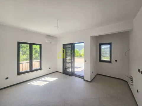 Sale, one bedroom apartment, 41m², Kumbor, Herceg Novi - image 6