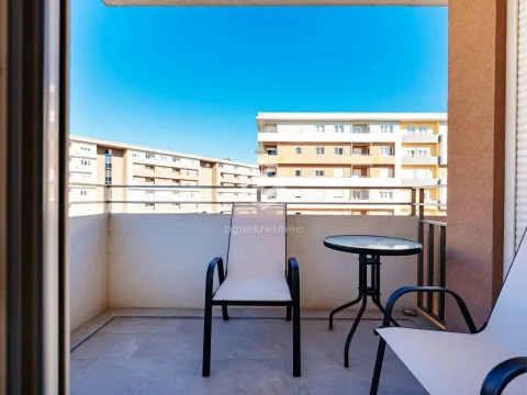 Prodaja, dvosoban stan, 68m², Central Point, Podgorica - image 15