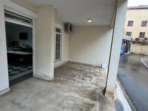 Prodaja, poslovni prostor, 65m², Rafailovići, Budva - image 11
