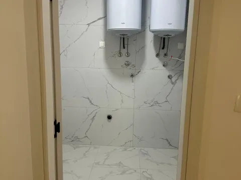 Rent, office space, 269m², Stari Aerodrom, Podgorica - image 1